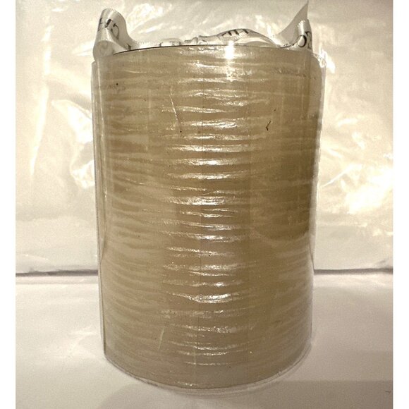 The Perfect Christmas Candle Frosted Cranberry Scented 4” Burns 70 Hours SEALED - Picture 5 of 7